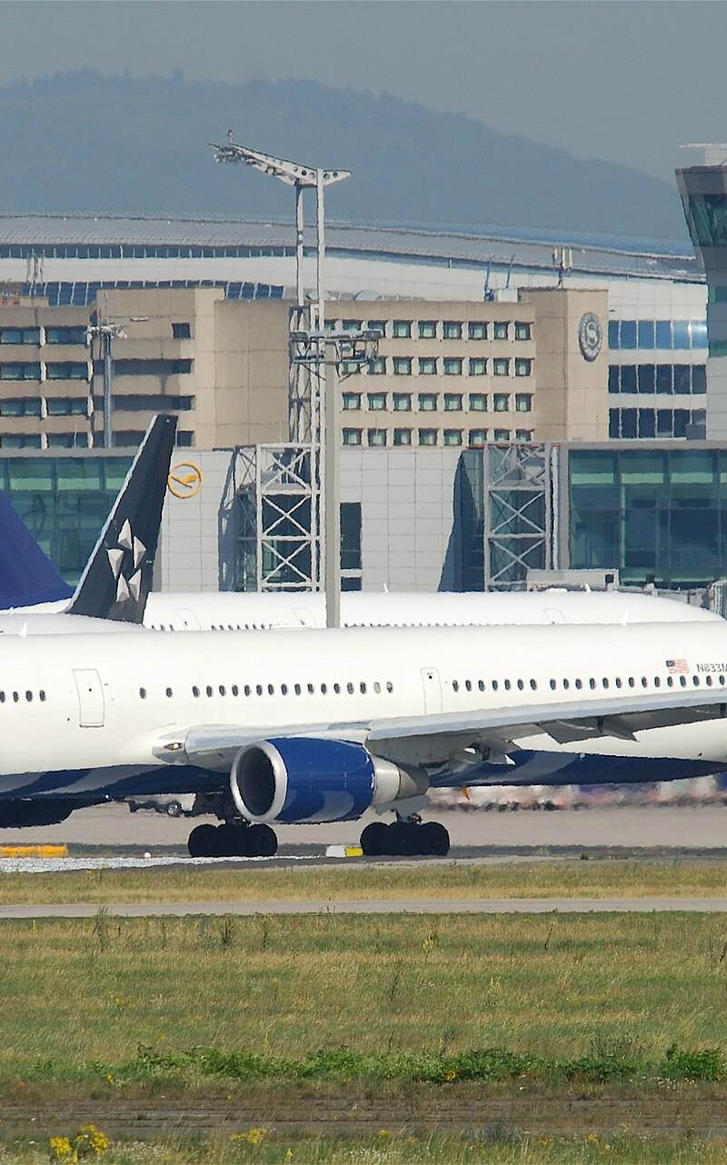 N833MH - Boeing