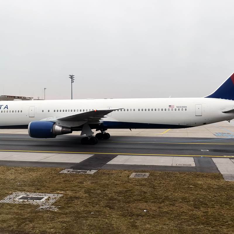 N833MH - Boeing