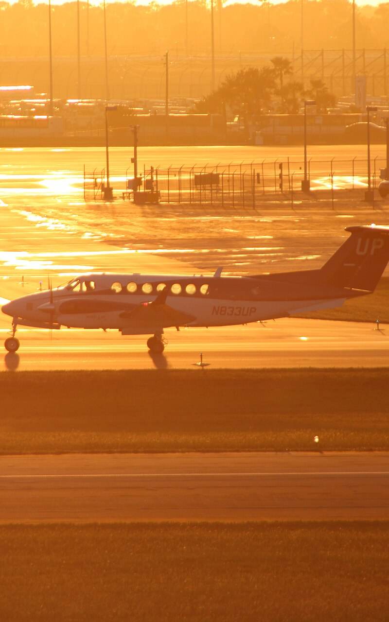 N833UP - Beechcraft