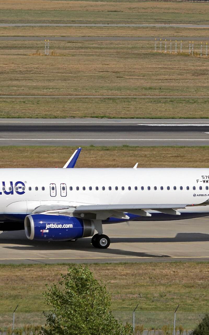 N834JB - Airbus