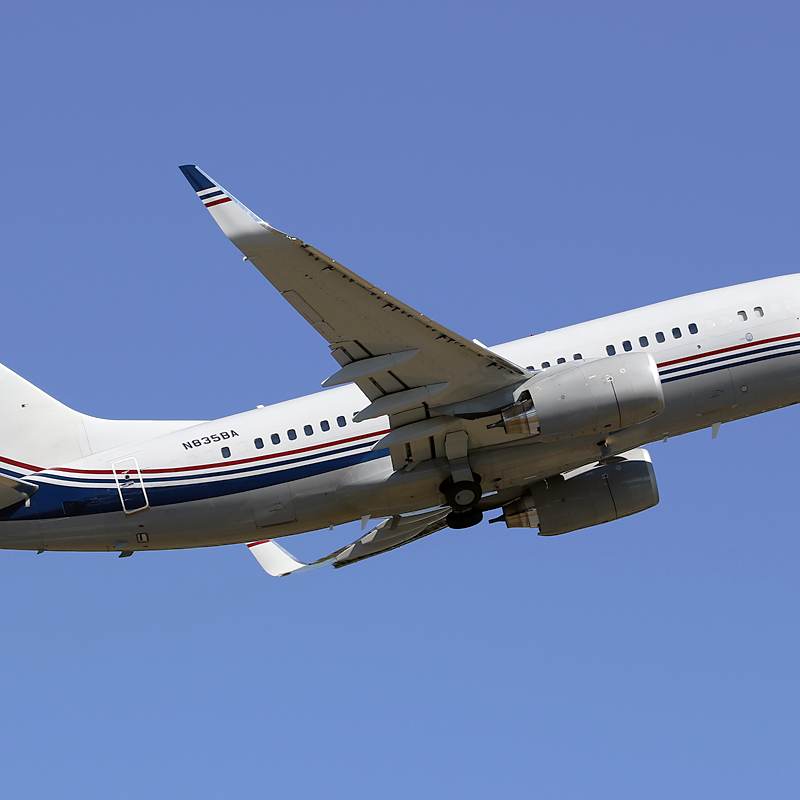 N835BA - Twin-engine aircraft