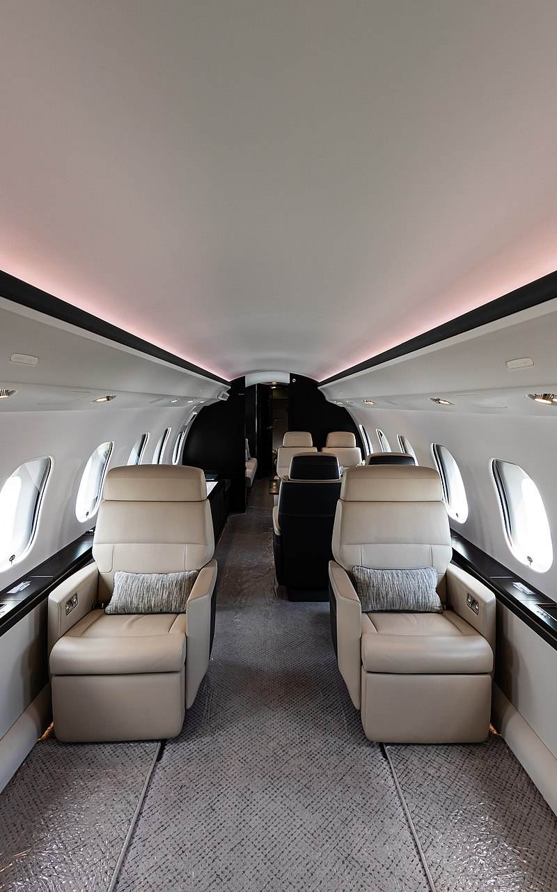 N835GL - Business jet