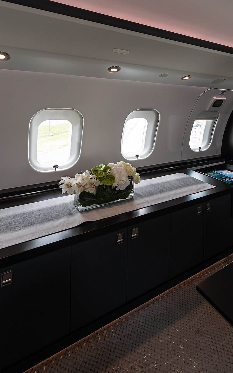 N835GL - Business jet