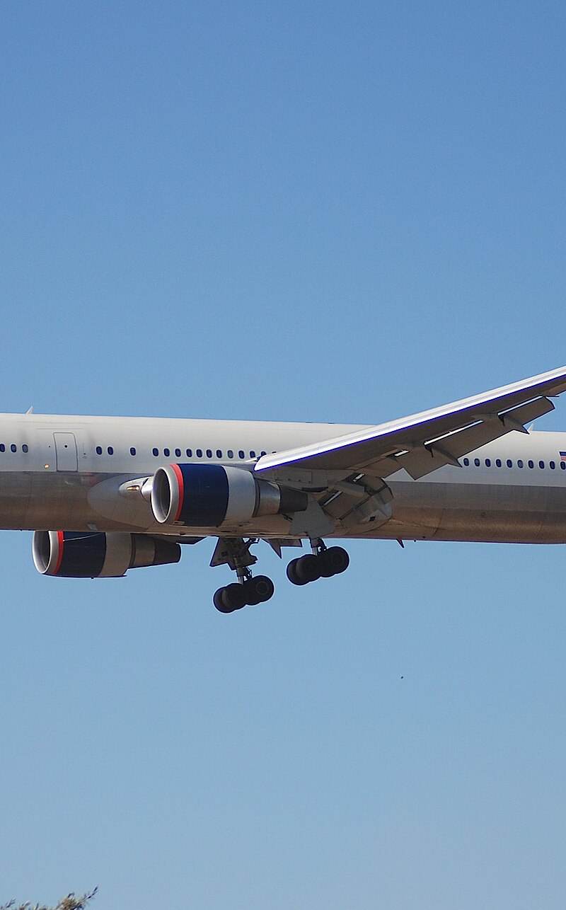 N835MH - Twin-engine aircraft