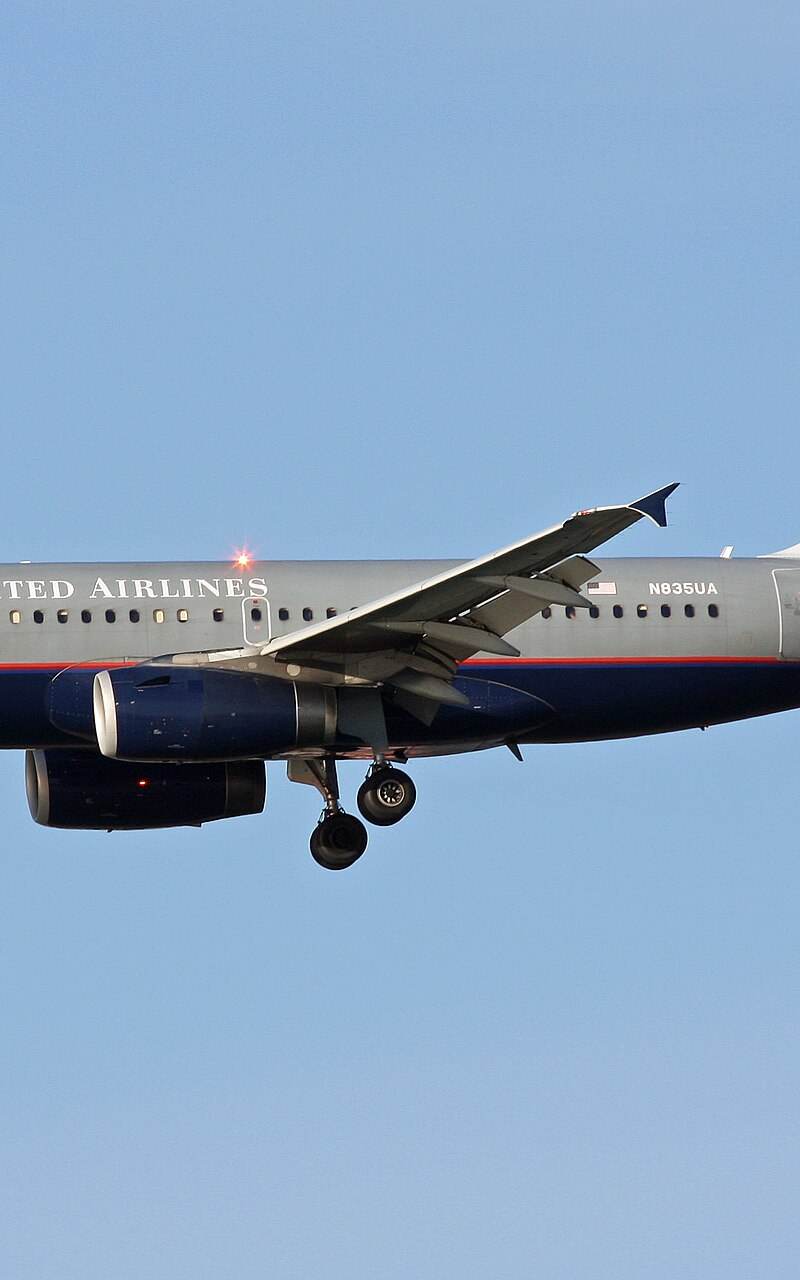 N835UA - Airbus