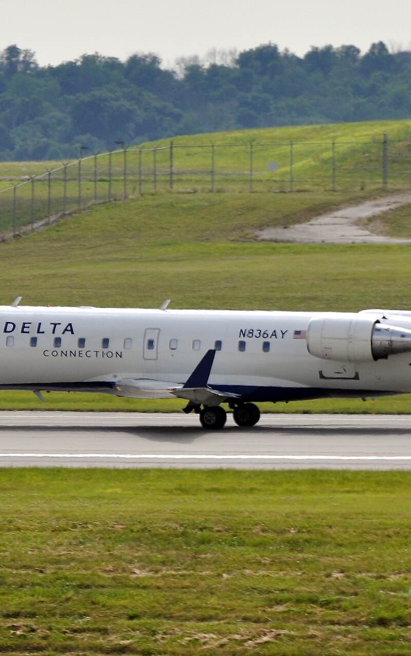 N836AY - Bombardier