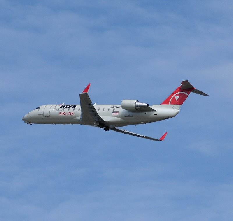 N836AY - Bombardier