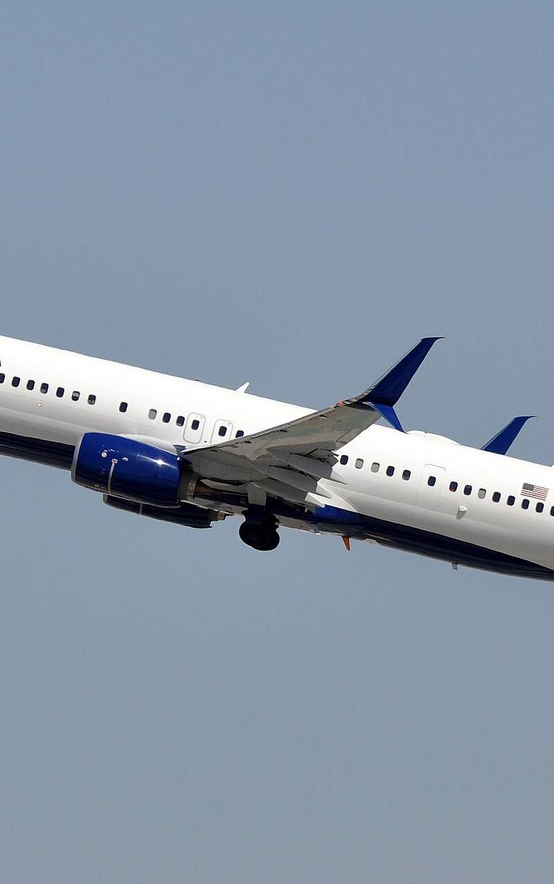 N836DN - Twin-engine aircraft