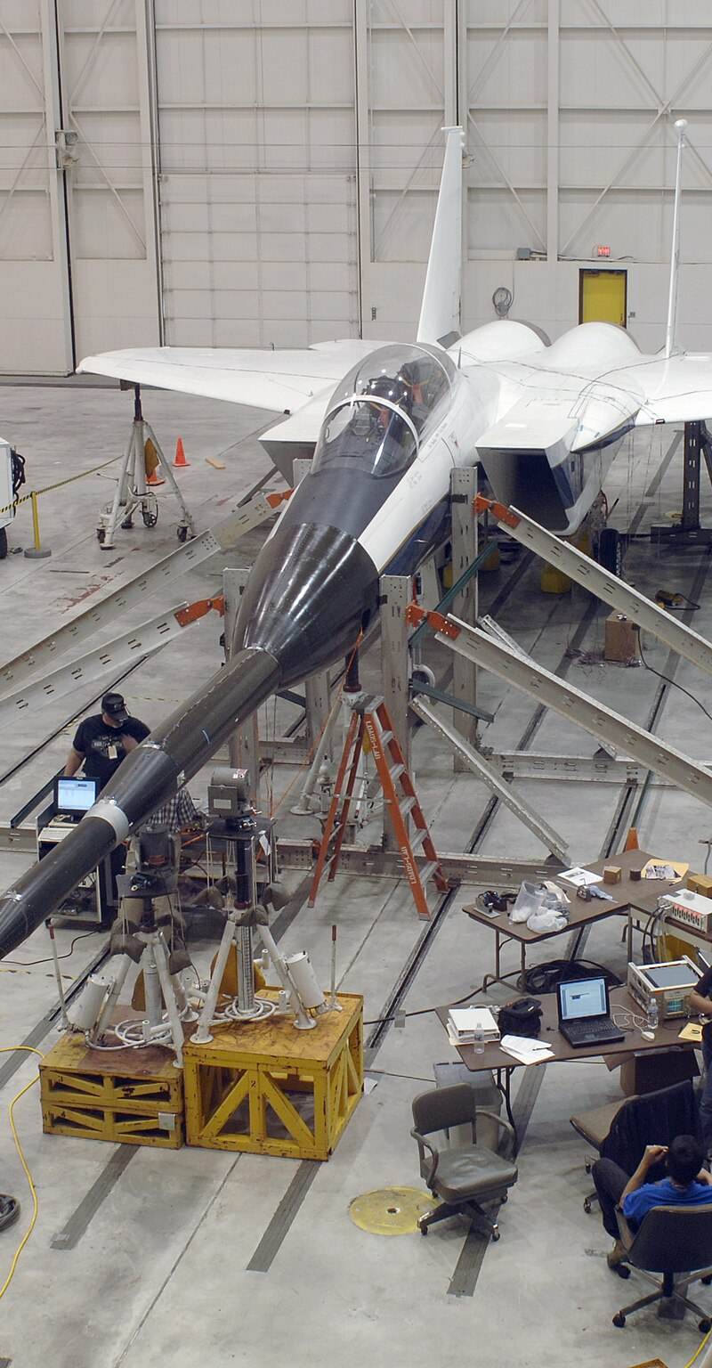 N836NA - Twin-engine aircraft