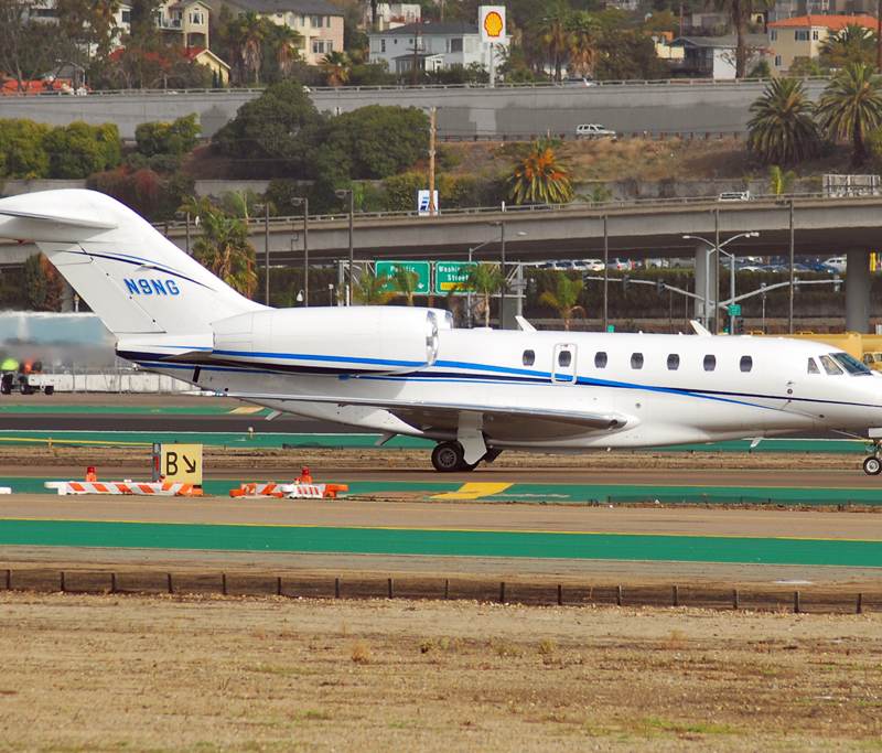 N9NG - Business jet