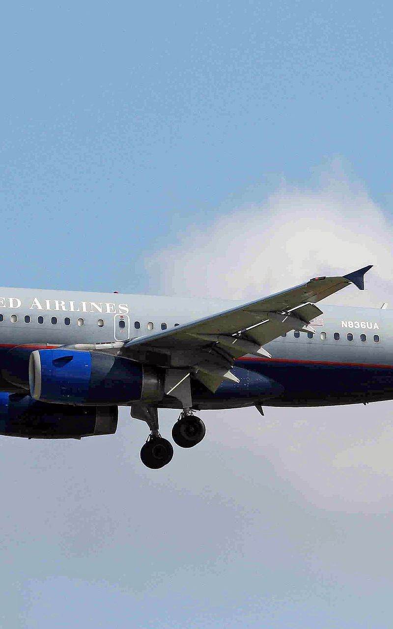 N836UA - Airbus
