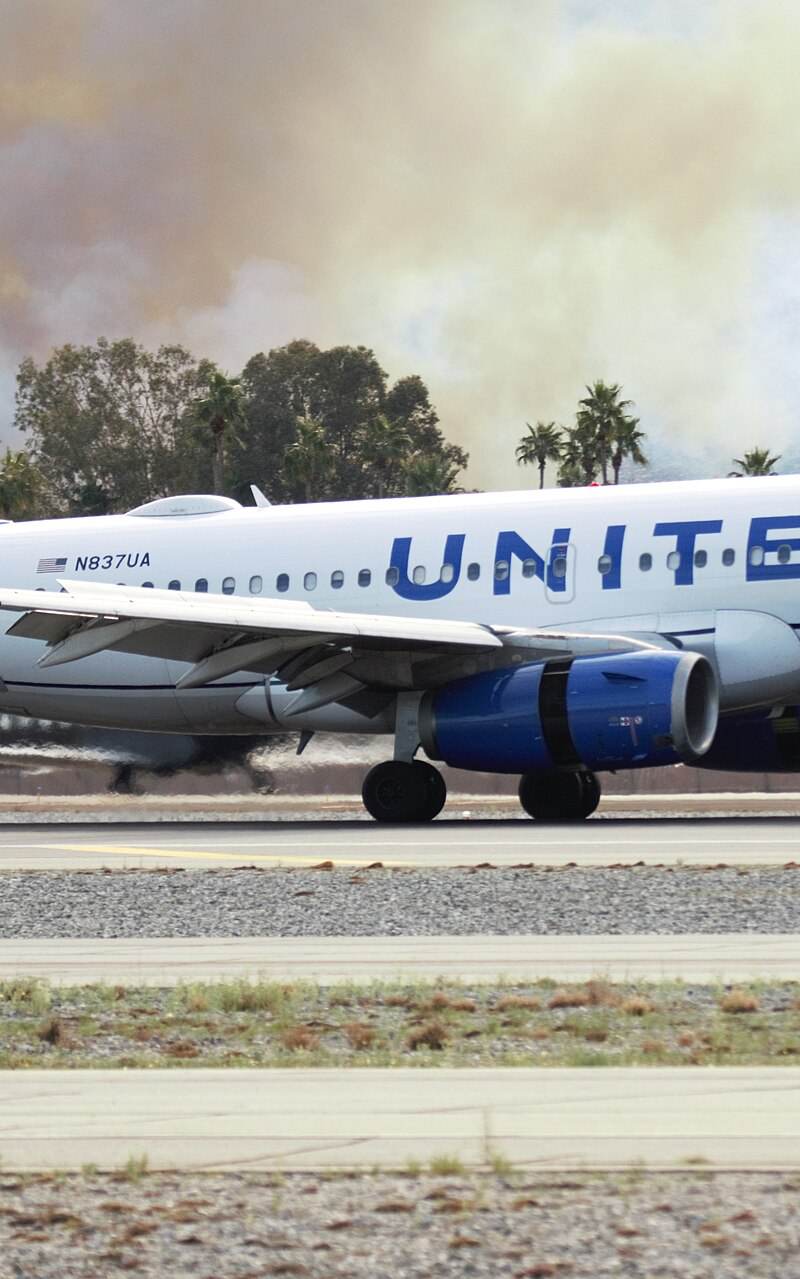 N837UA - Airbus