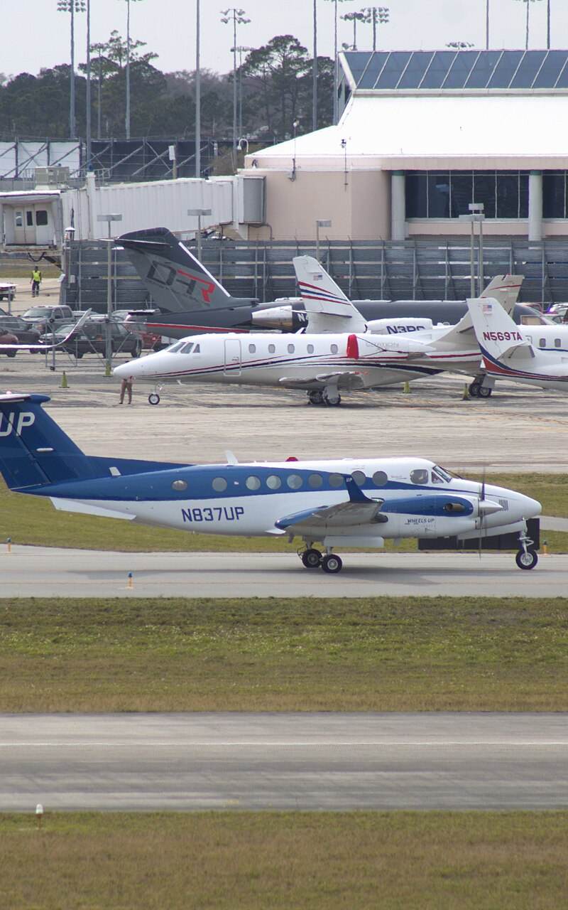 N837UP - Beechcraft
