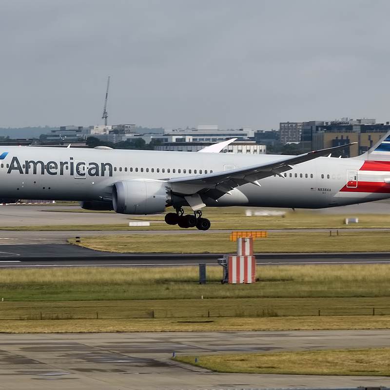 N838AA - Boeing