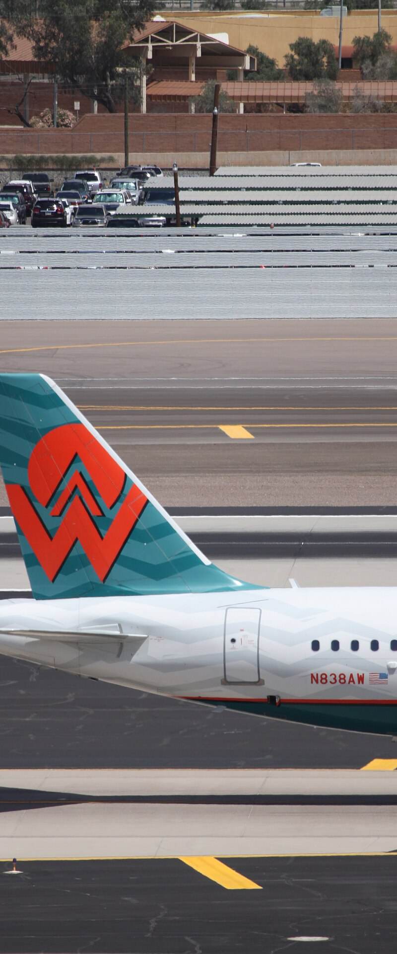 N838AW - Airbus