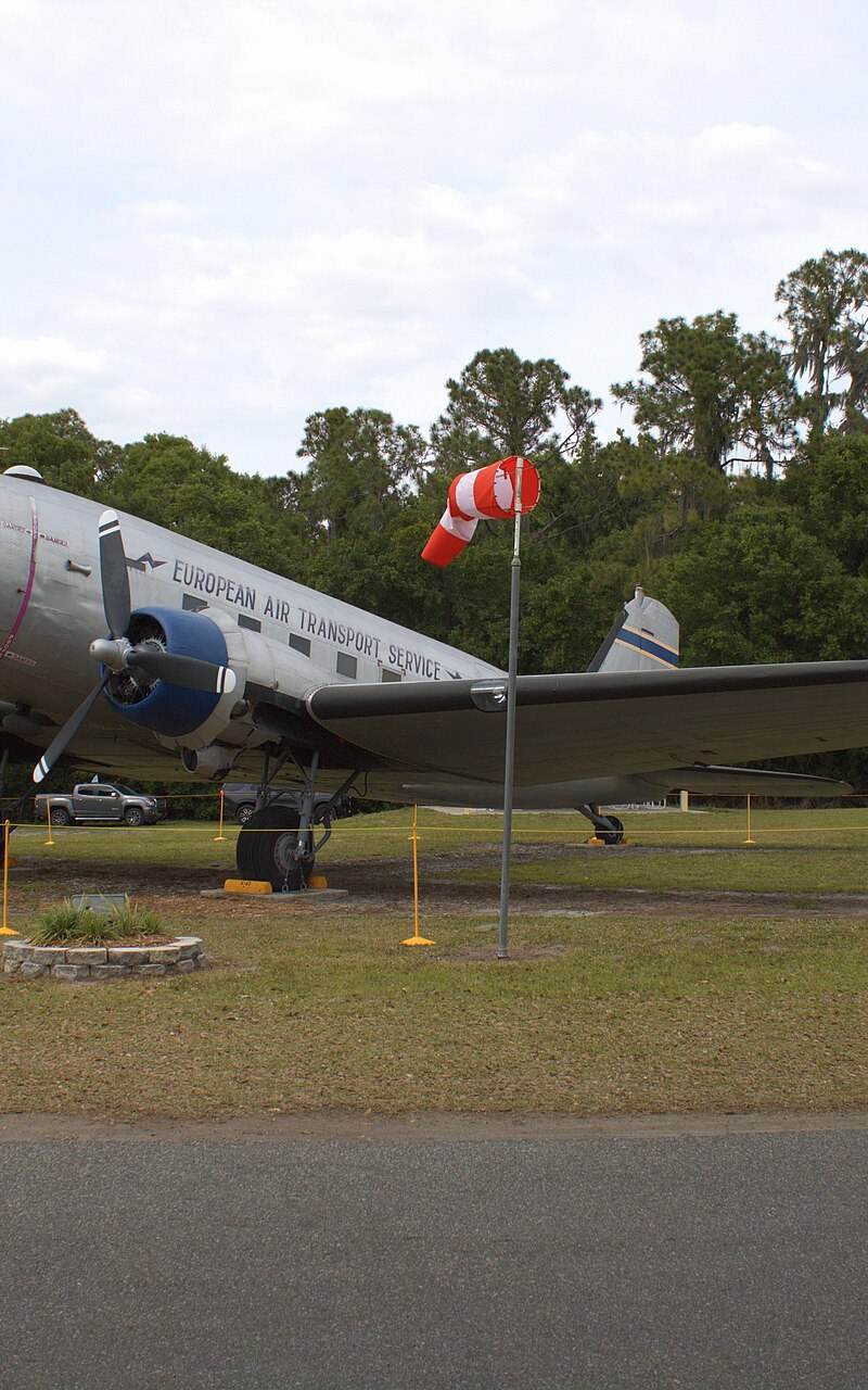 N839M - Douglas