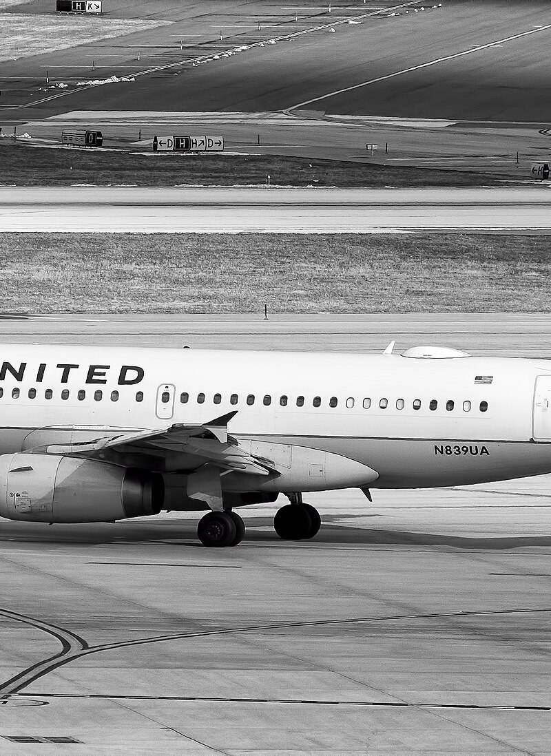 N839UA - Airbus
