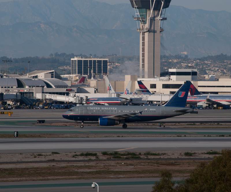 N841UA - Airbus