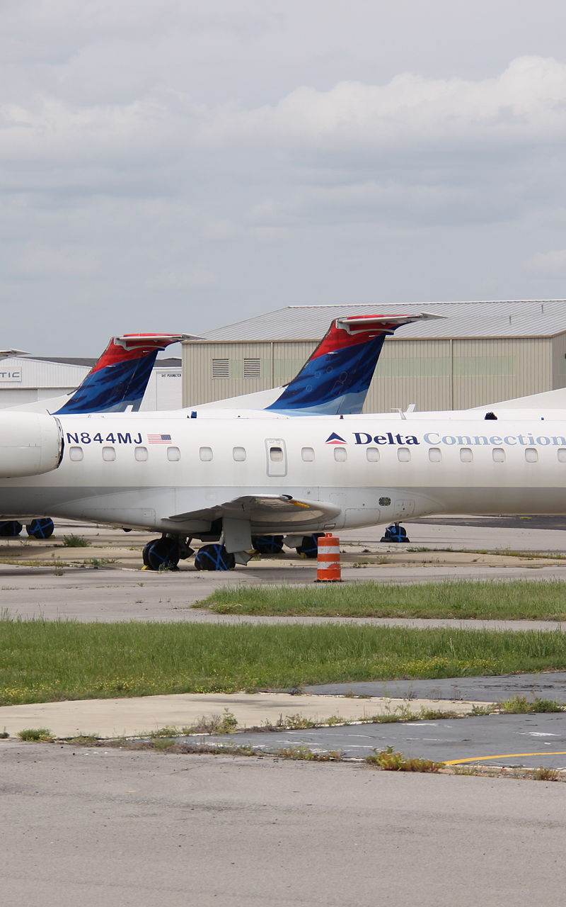 N844MJ - Bombardier