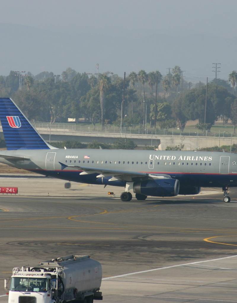 N844UA - Airbus