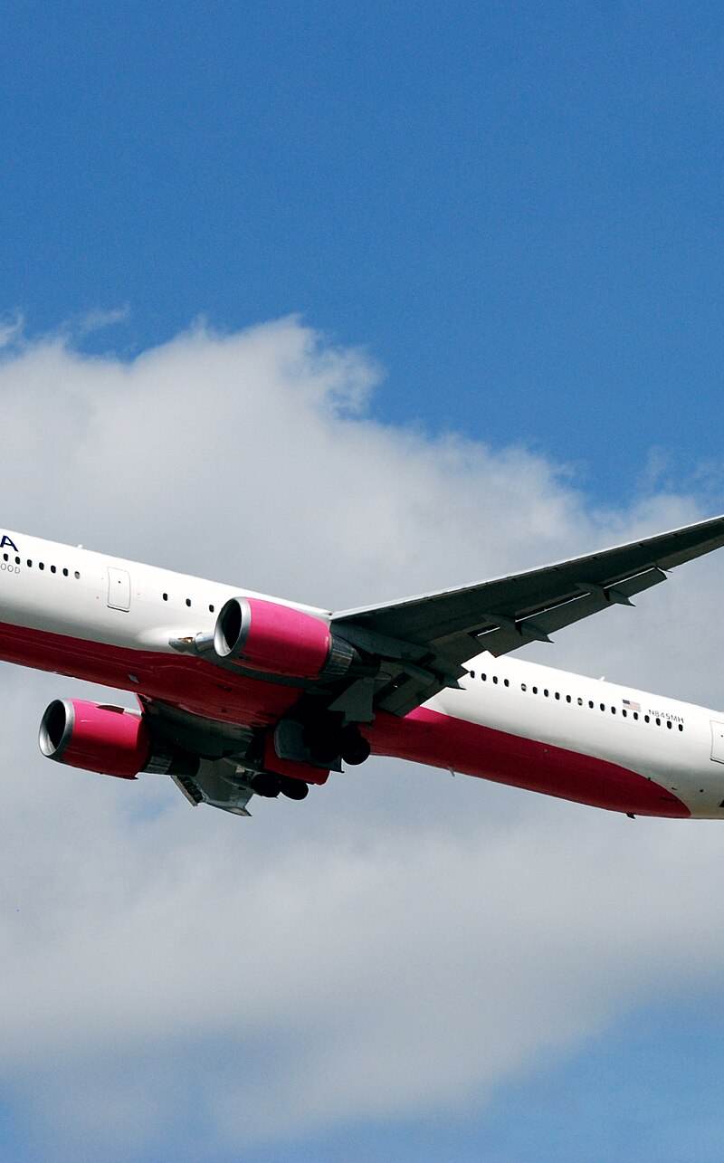 N845MH - Twin-engine aircraft