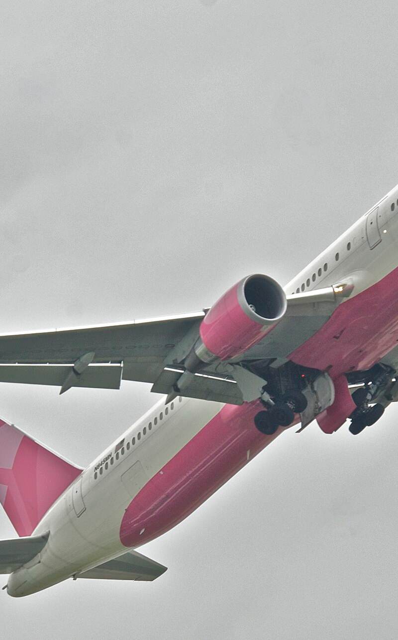 N845MH - Twin-engine aircraft