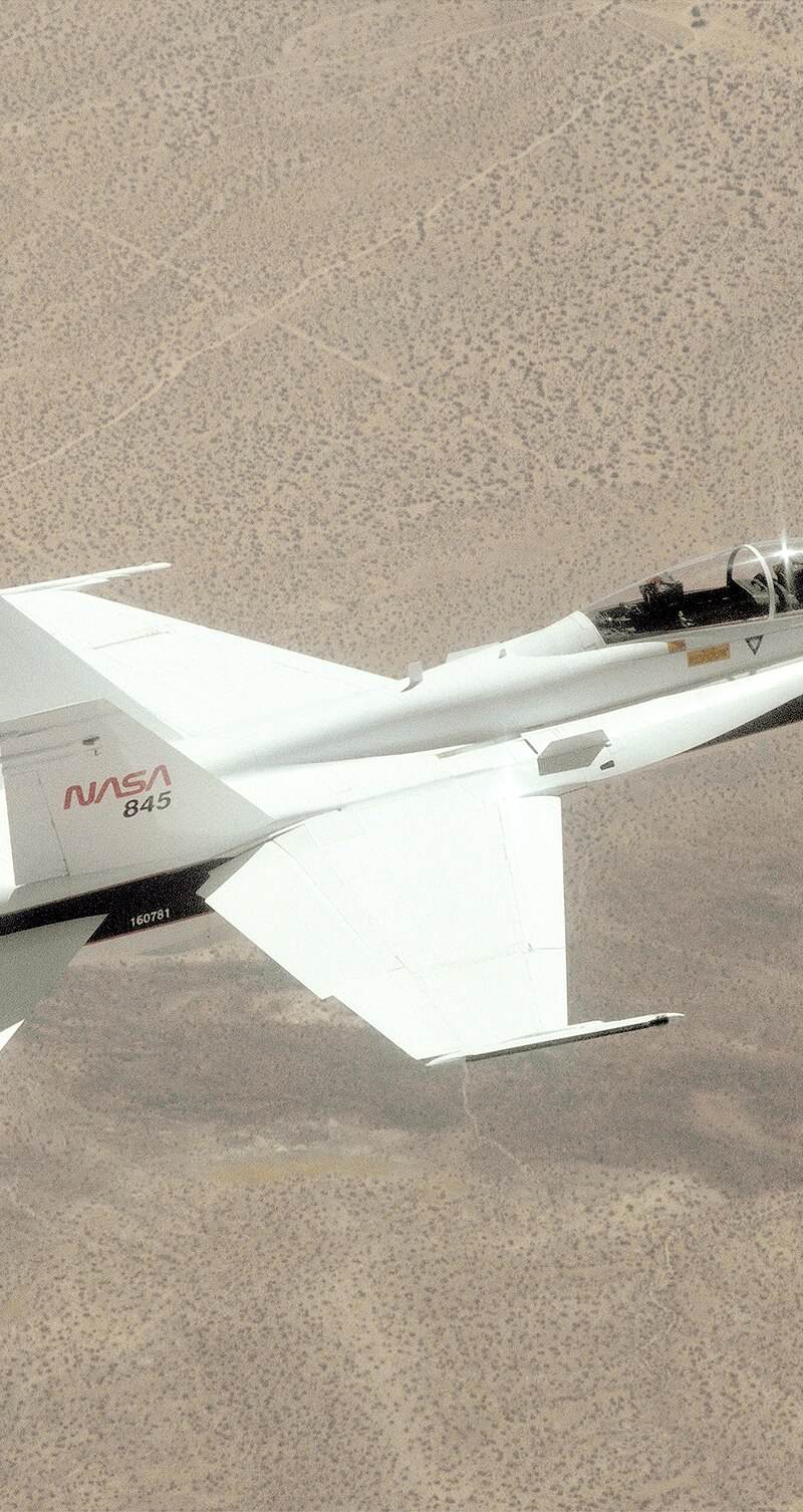 N845NA - Twin-engine aircraft