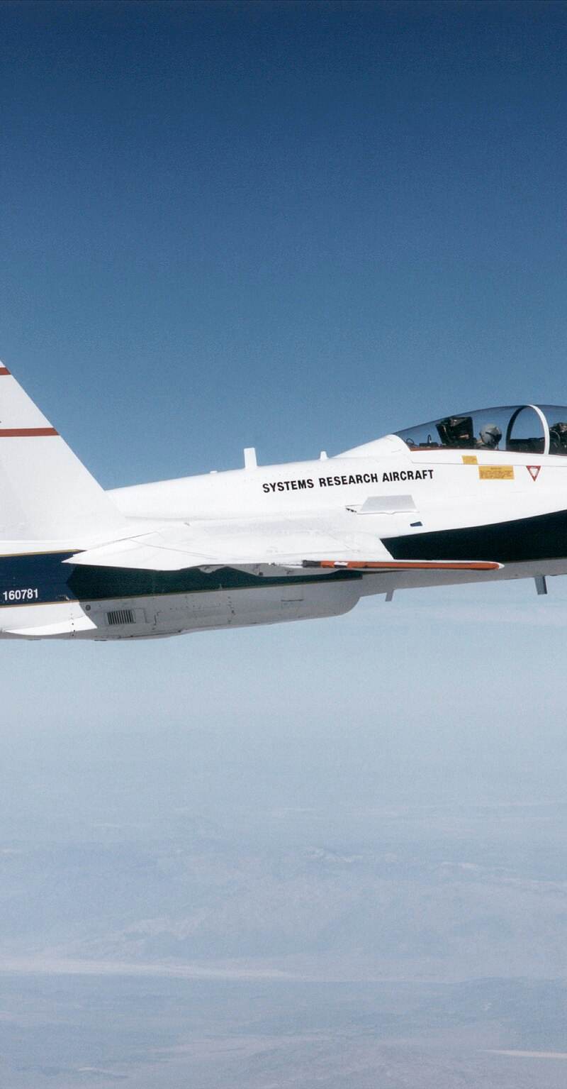 N845NA - Twin-engine aircraft