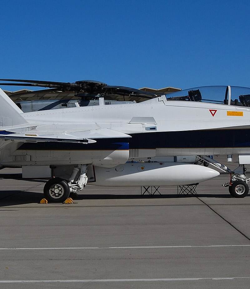 N846NA - Twin-engine aircraft