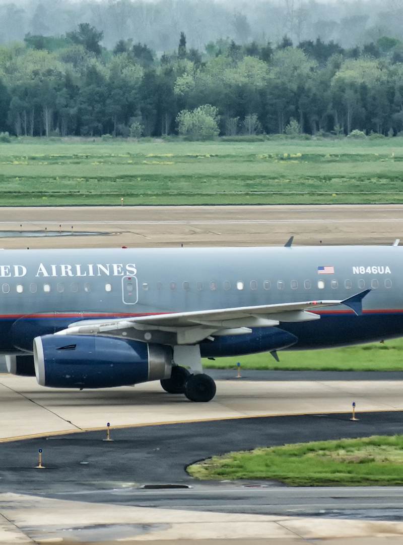 N846UA - Airbus
