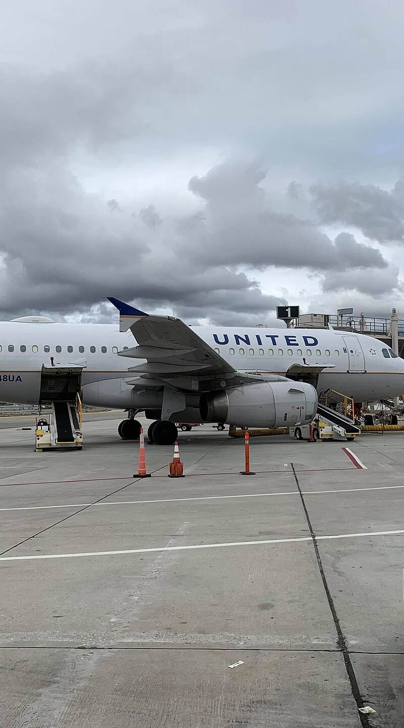 N848UA - Airbus