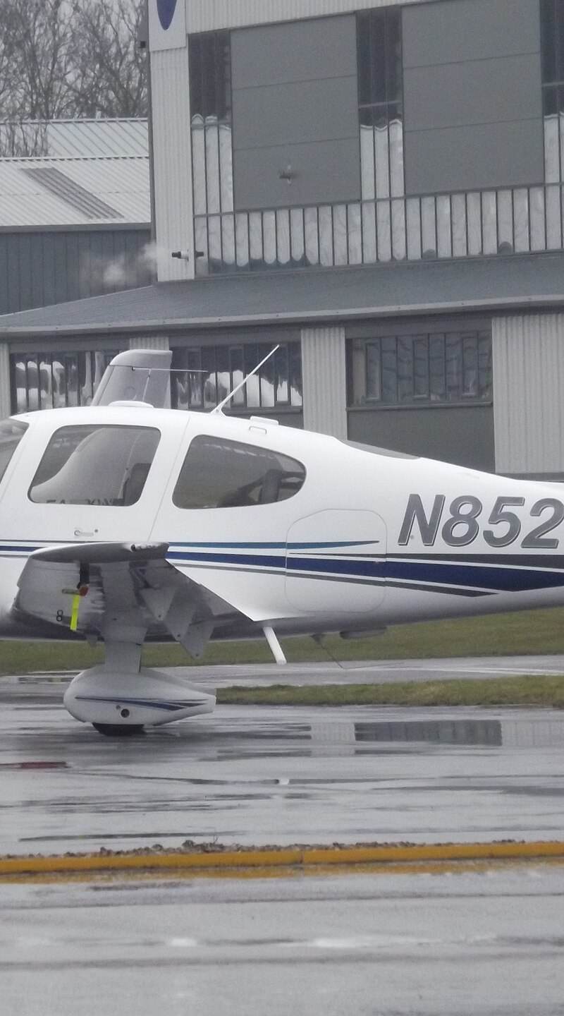 N852CD - Cirrus