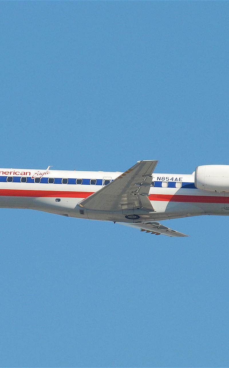 N854AE - Embraer