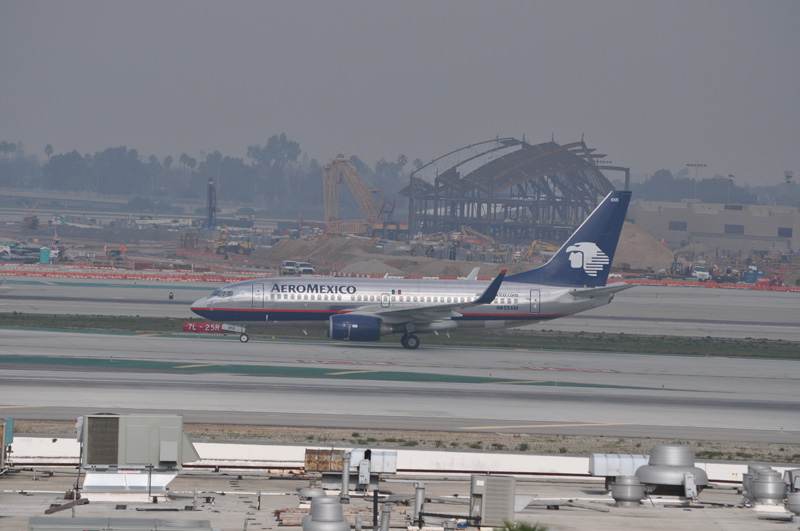 N855AM - Twin-engine aircraft