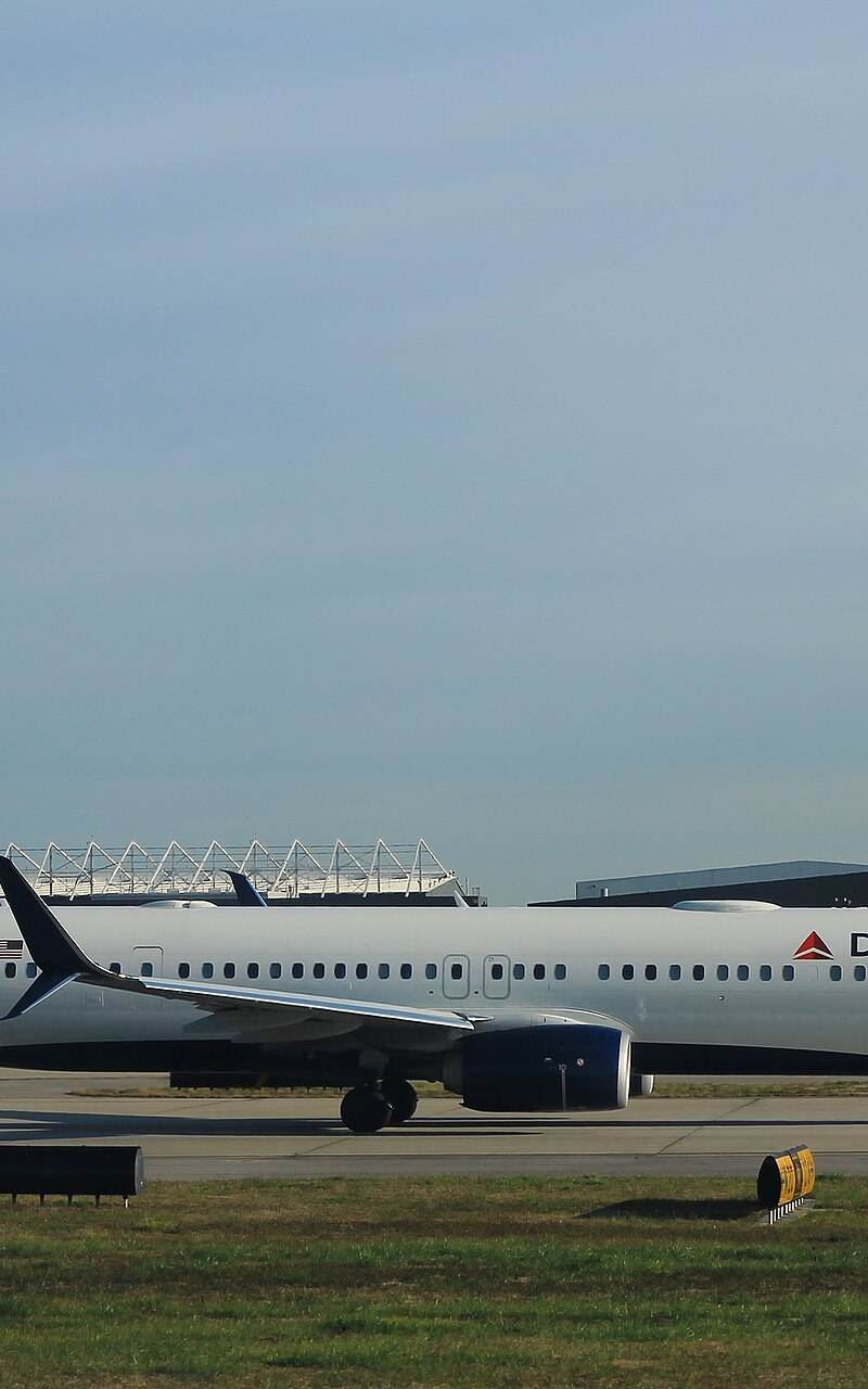 N855DN - Aircraft