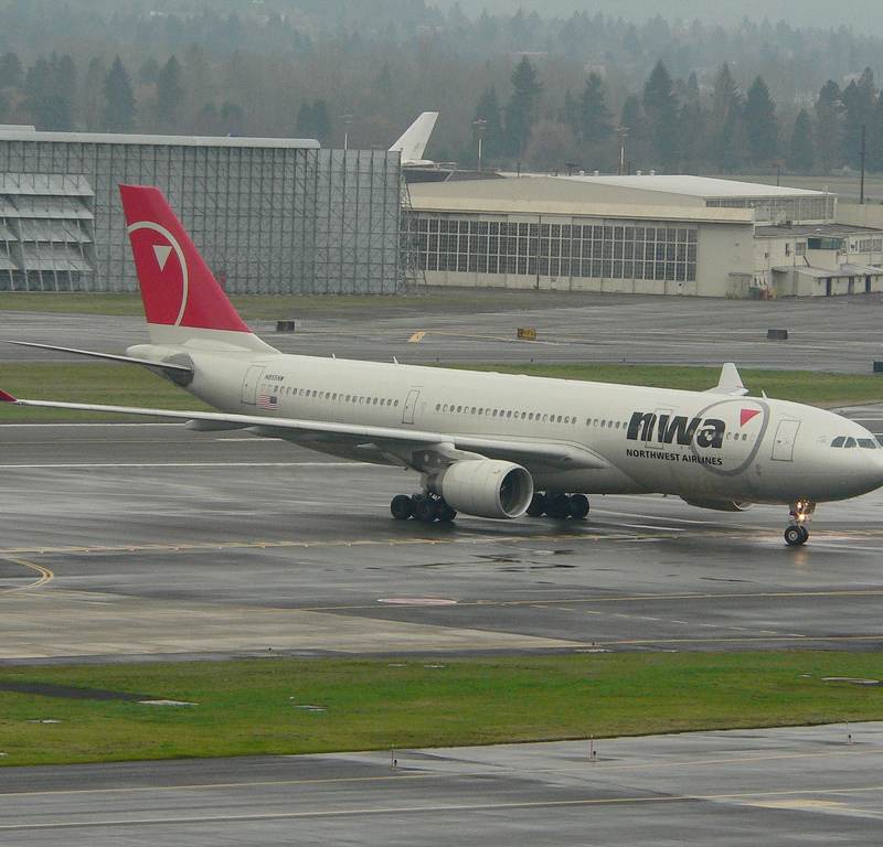 N855NW - Airbus