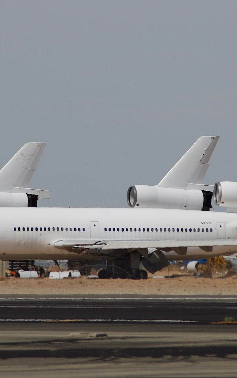 N856V - Aircraft