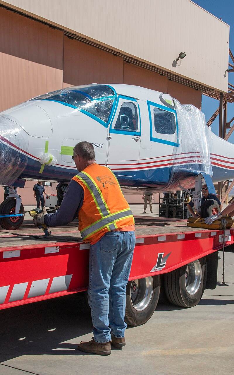 N857NA - Twin-engine aircraft