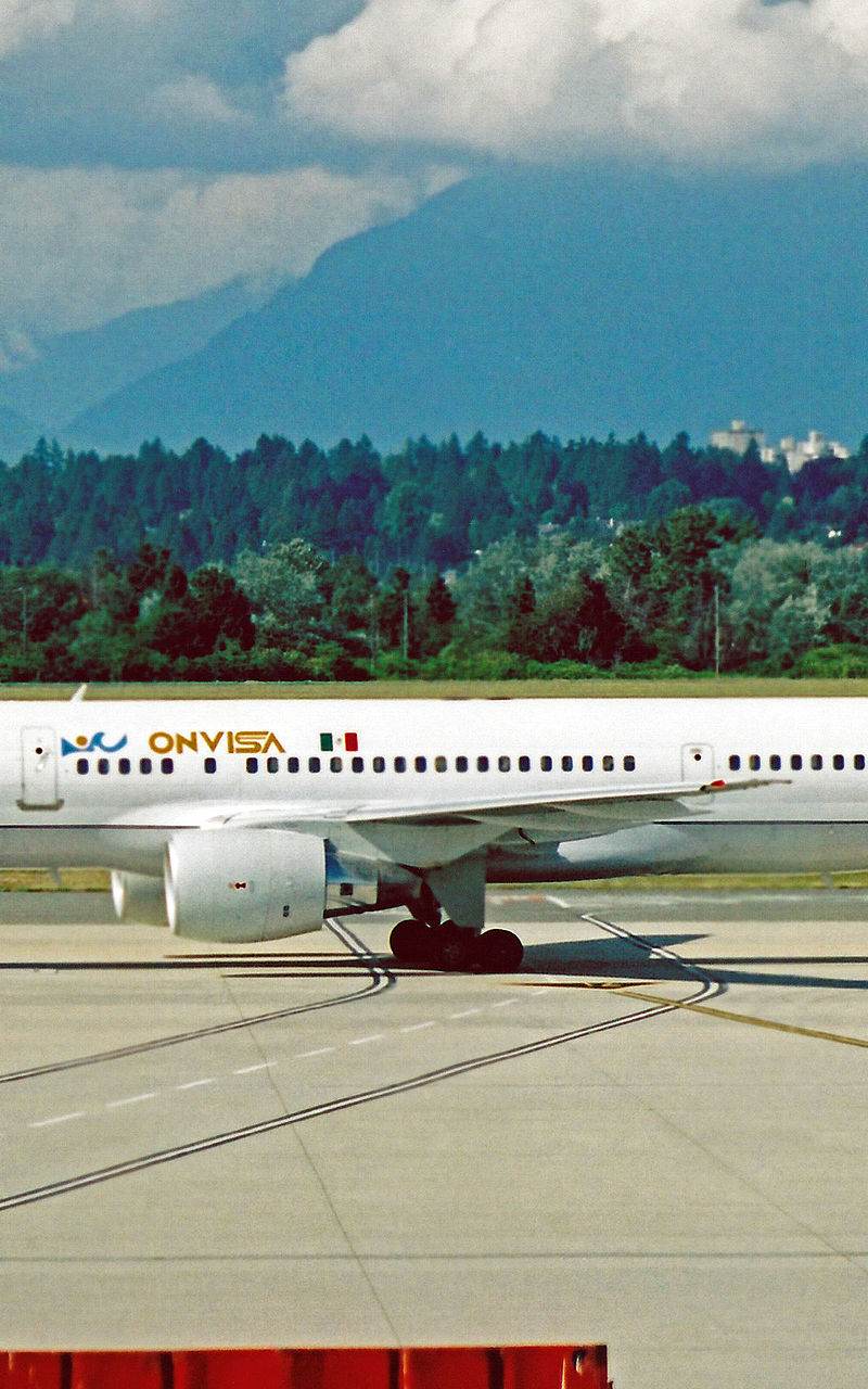 N101LF - Twin-engine aircraft