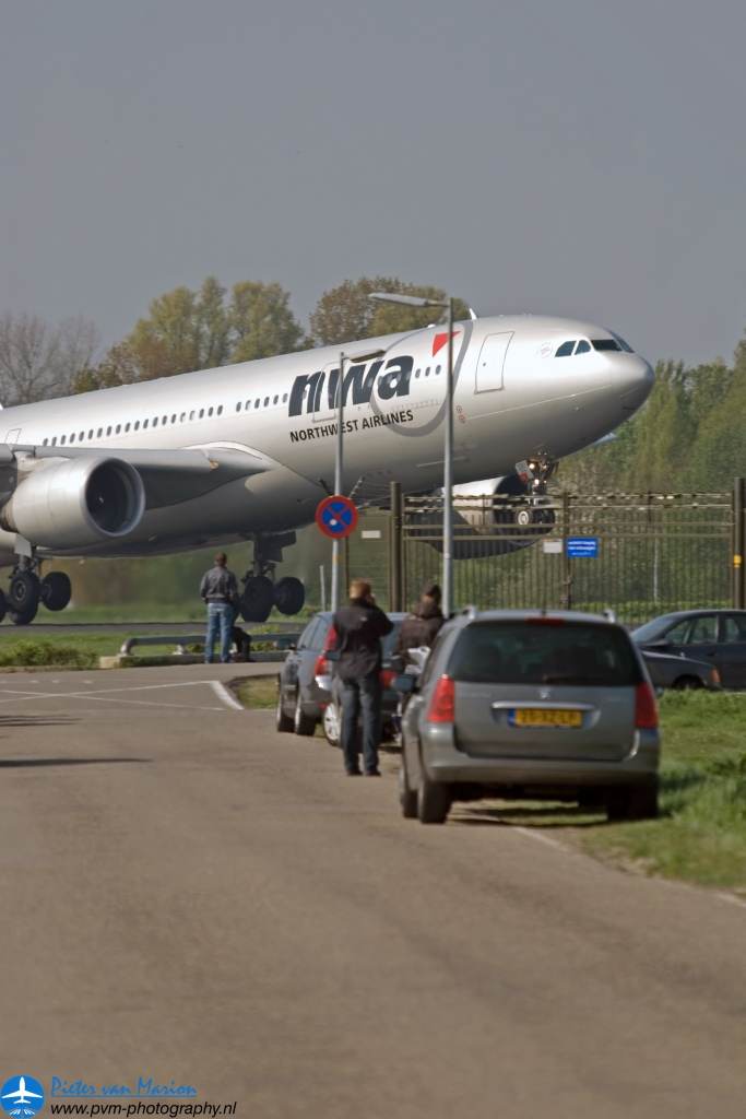 N861NW - Airbus