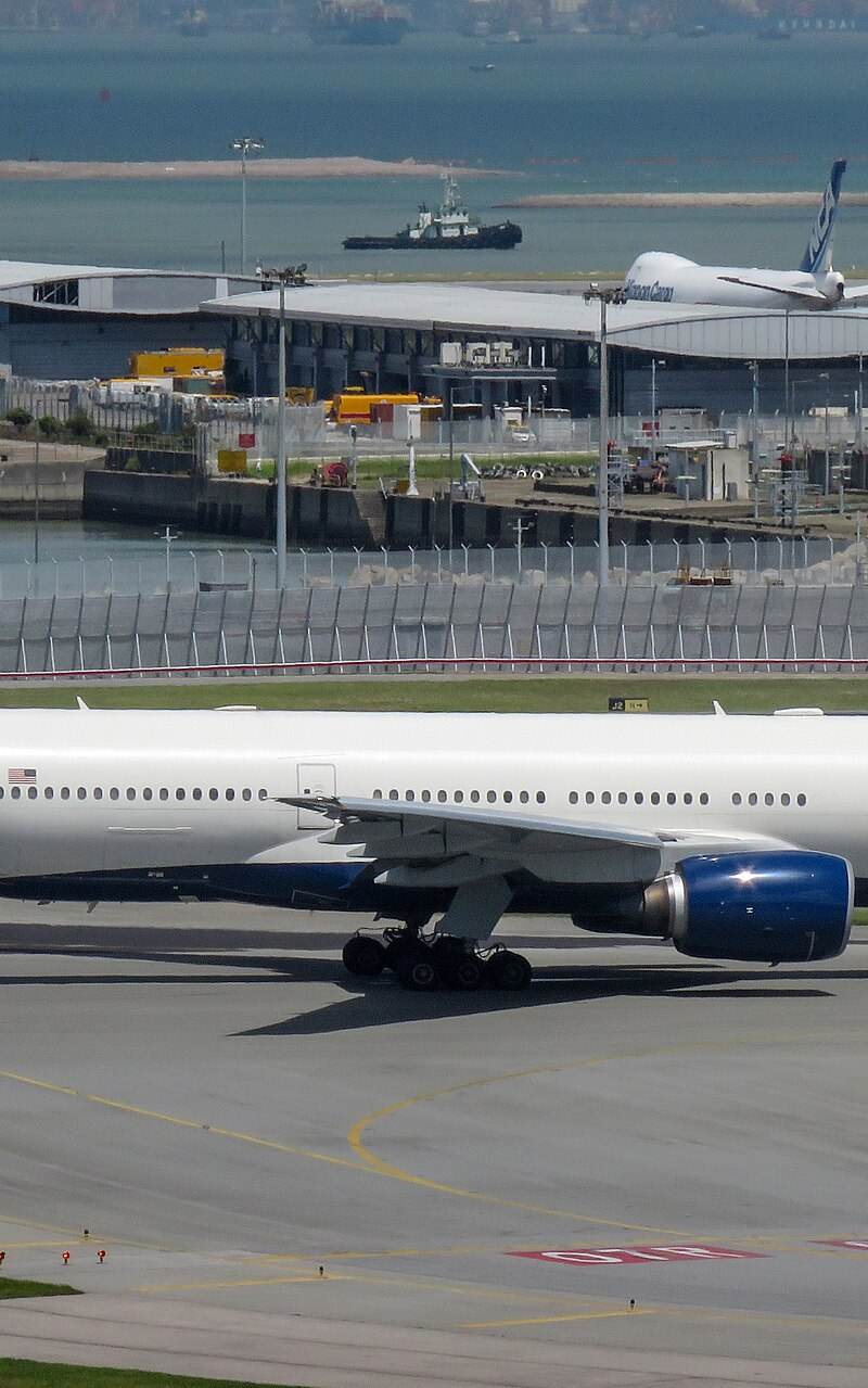 N862DA - Twin-engine aircraft