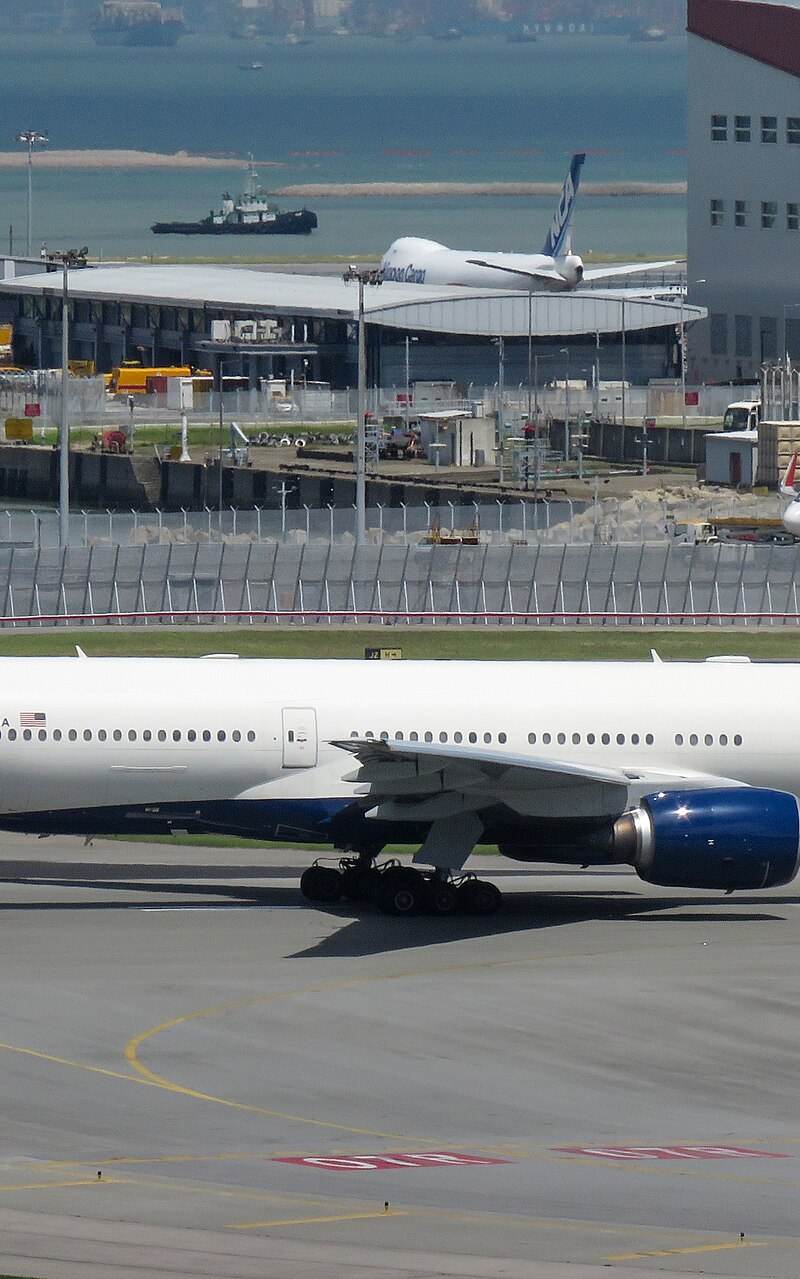 N862DA - Twin-engine aircraft