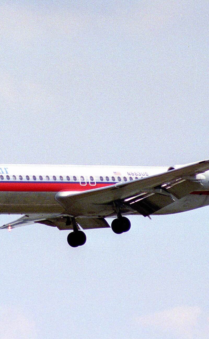 N863US - Douglas