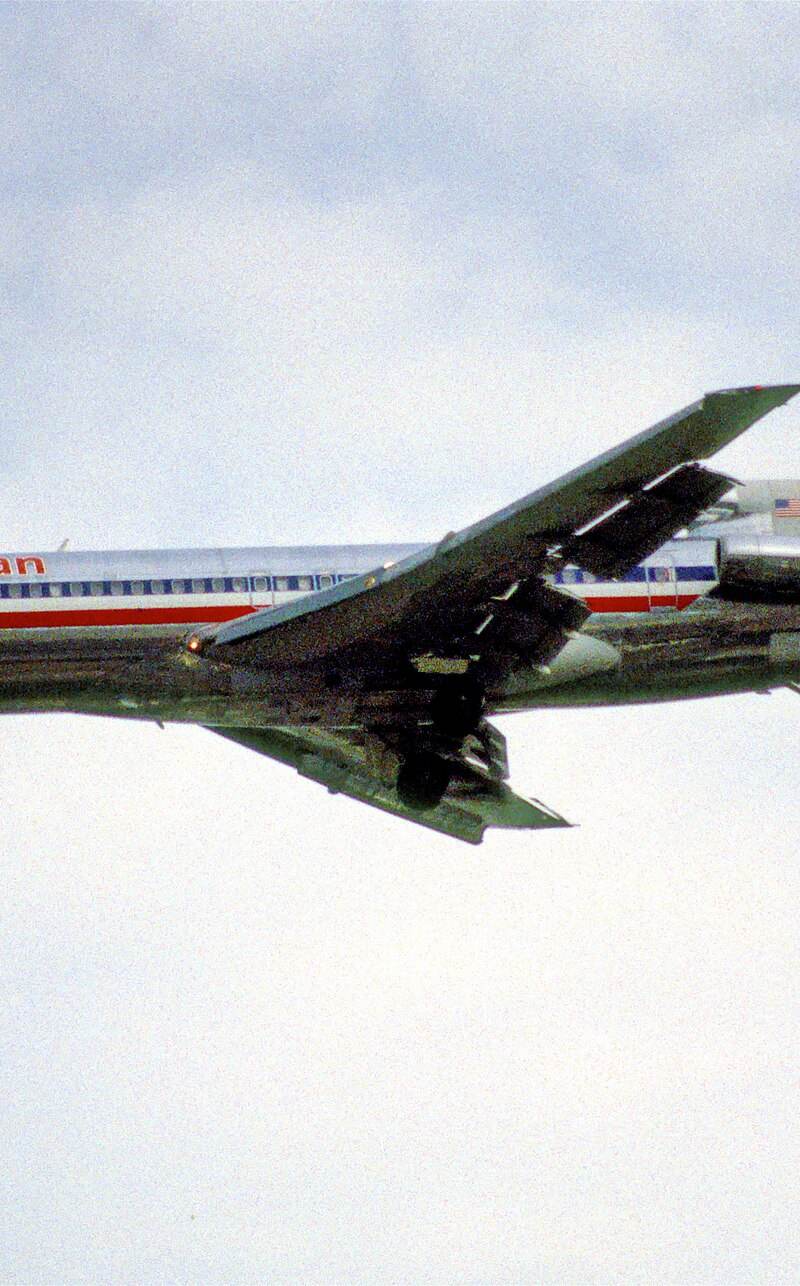 N864AA - Boeing