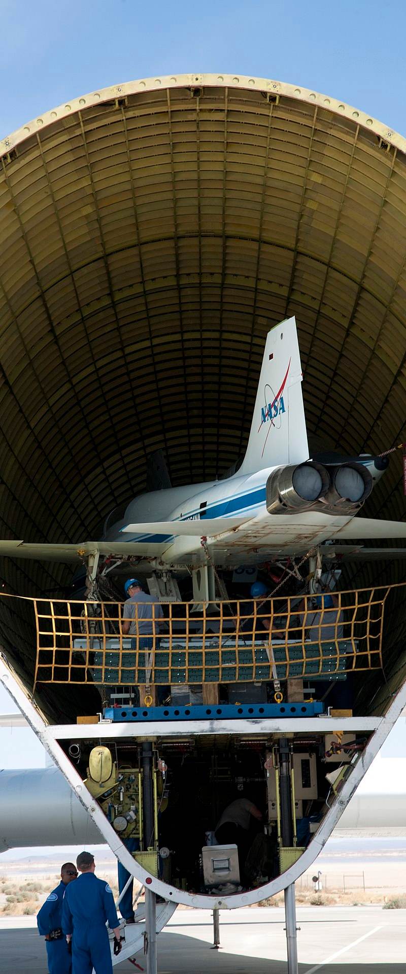 N863NA - Twin-engine aircraft