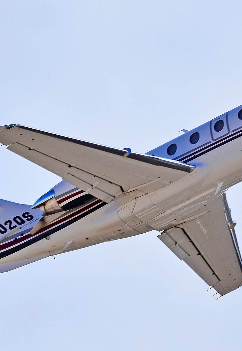 N102QS - Business jet