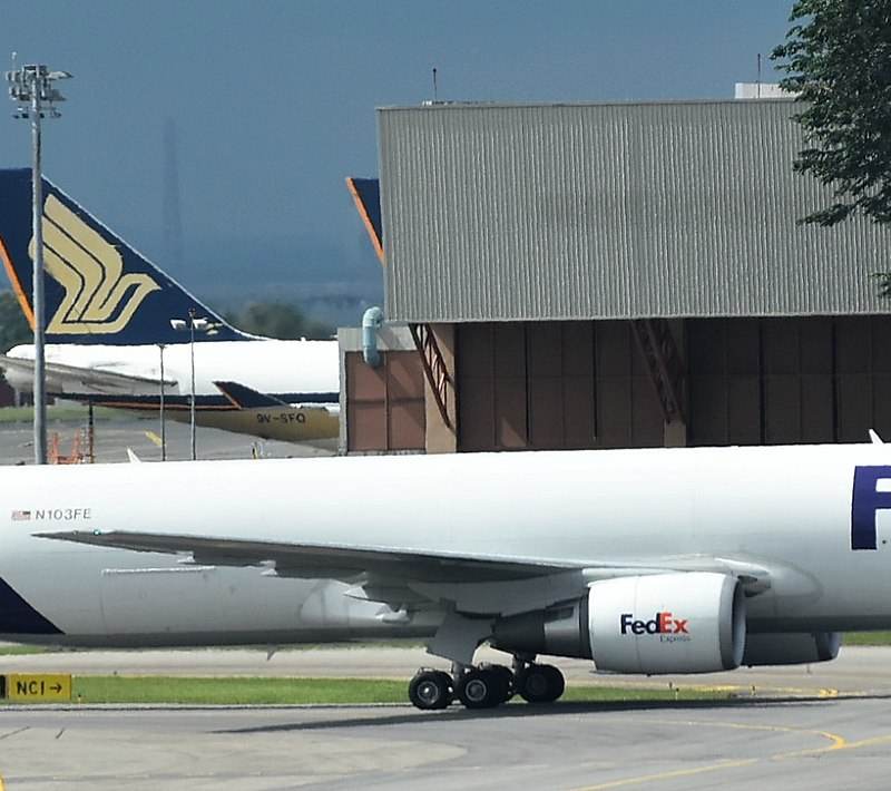 N103FE - Boeing