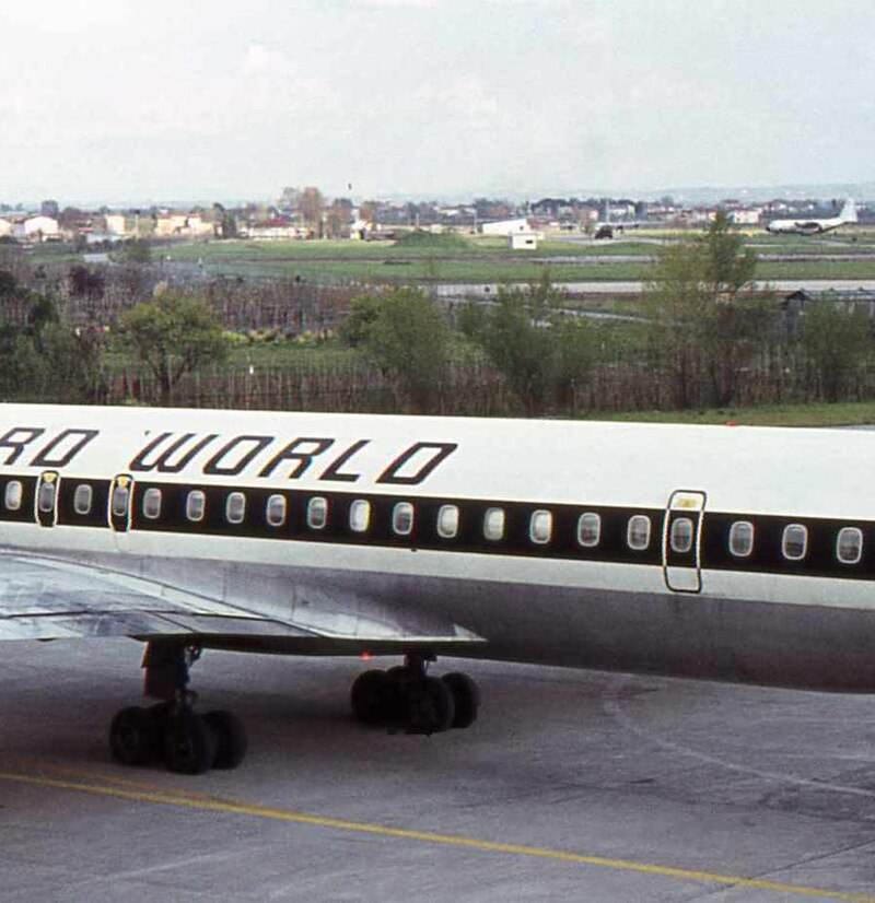 N868F - Aircraft