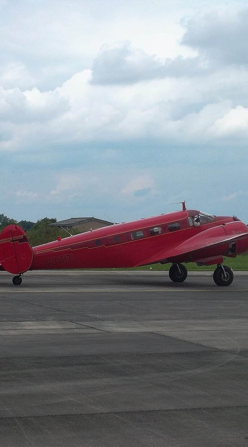 N868L - Beech