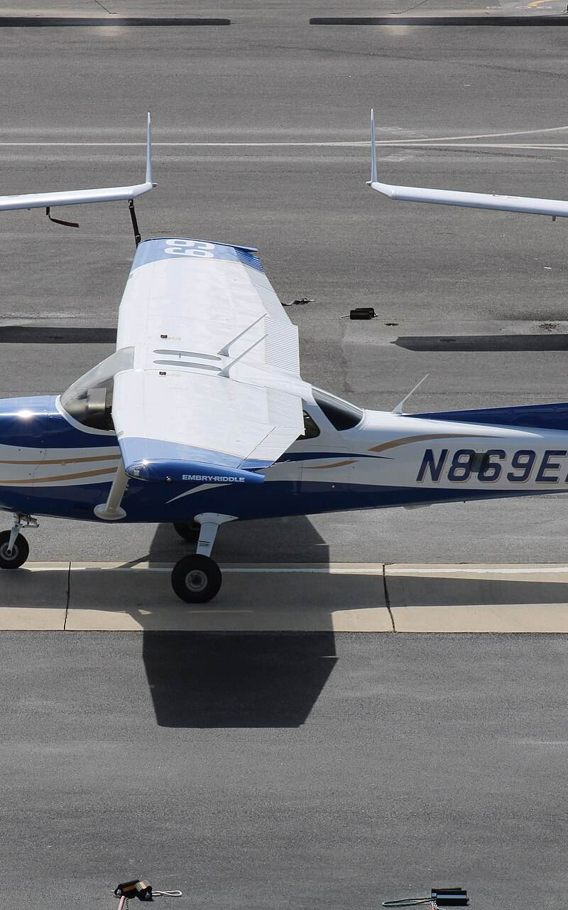 N869ER - Cessna